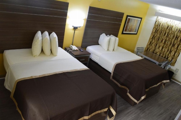 Southern Inn Lumberton image 17