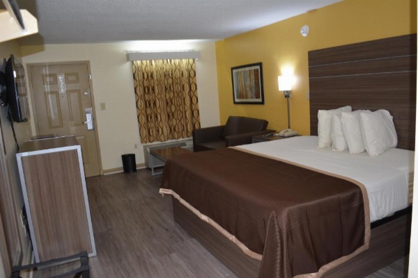 Southern Inn Lumberton image 29